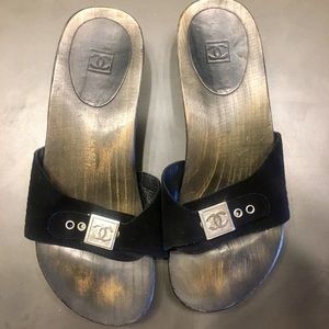 Chanel Slides
